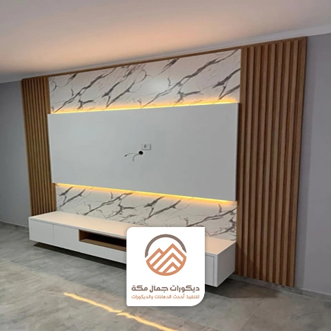 ديكور شاشة بسيط بمكة